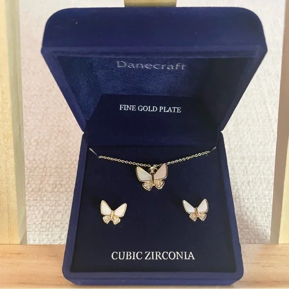 NWT butterfly finegoldplate cubic zirconia, gold & white earrings, necklace - Picture 1 of 5